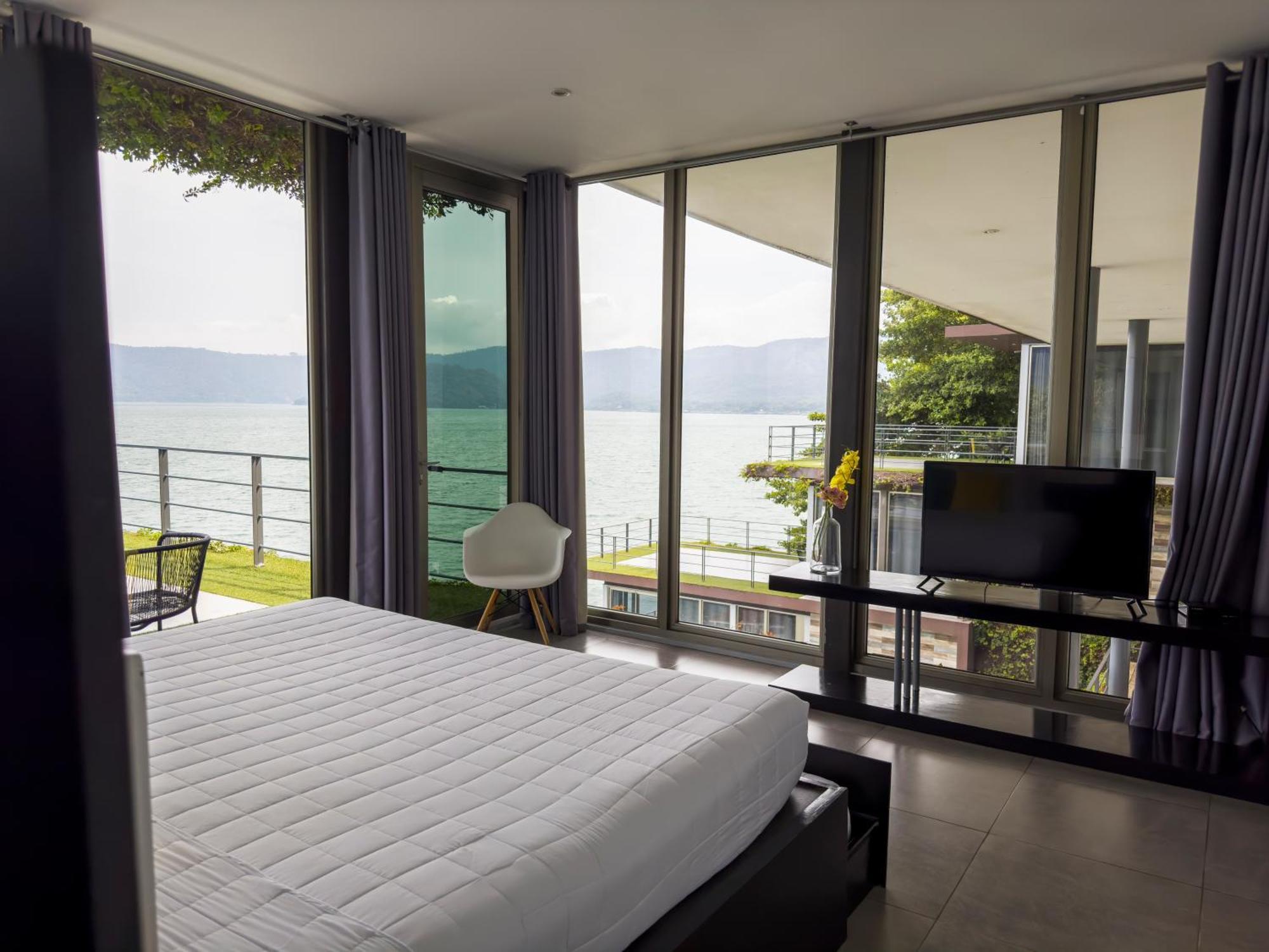 Cardedeu Residence Lago De Coatepeque El Congo Εξωτερικό φωτογραφία